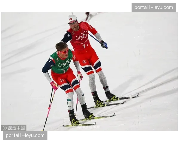 越野滑雪男子团体短距离挪威夺冠 耐力与战术完美结合